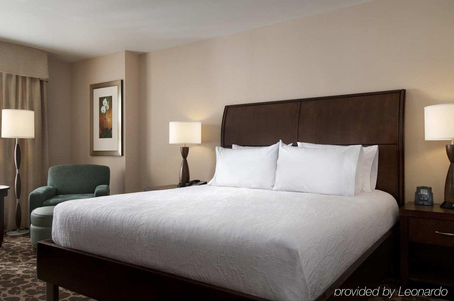 Hilton Garden Inn Cedar Falls Conference Center Habitación foto